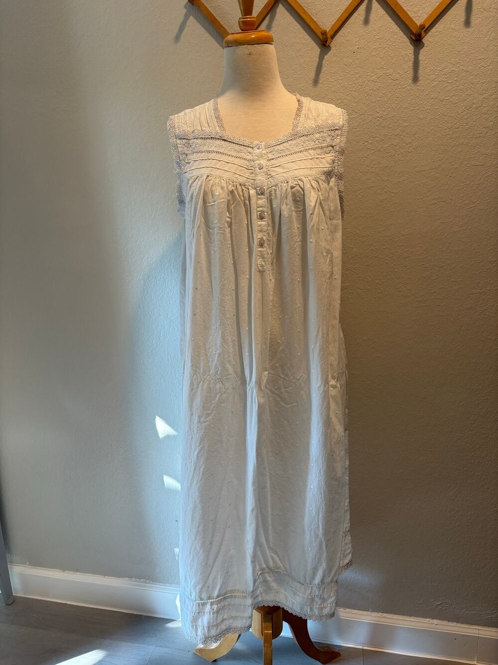 VTG ERIKA TAYLOR WOMAN INTIMATES 100% Cotton Lace Nightgown Mumu Pale Blue Sz1X